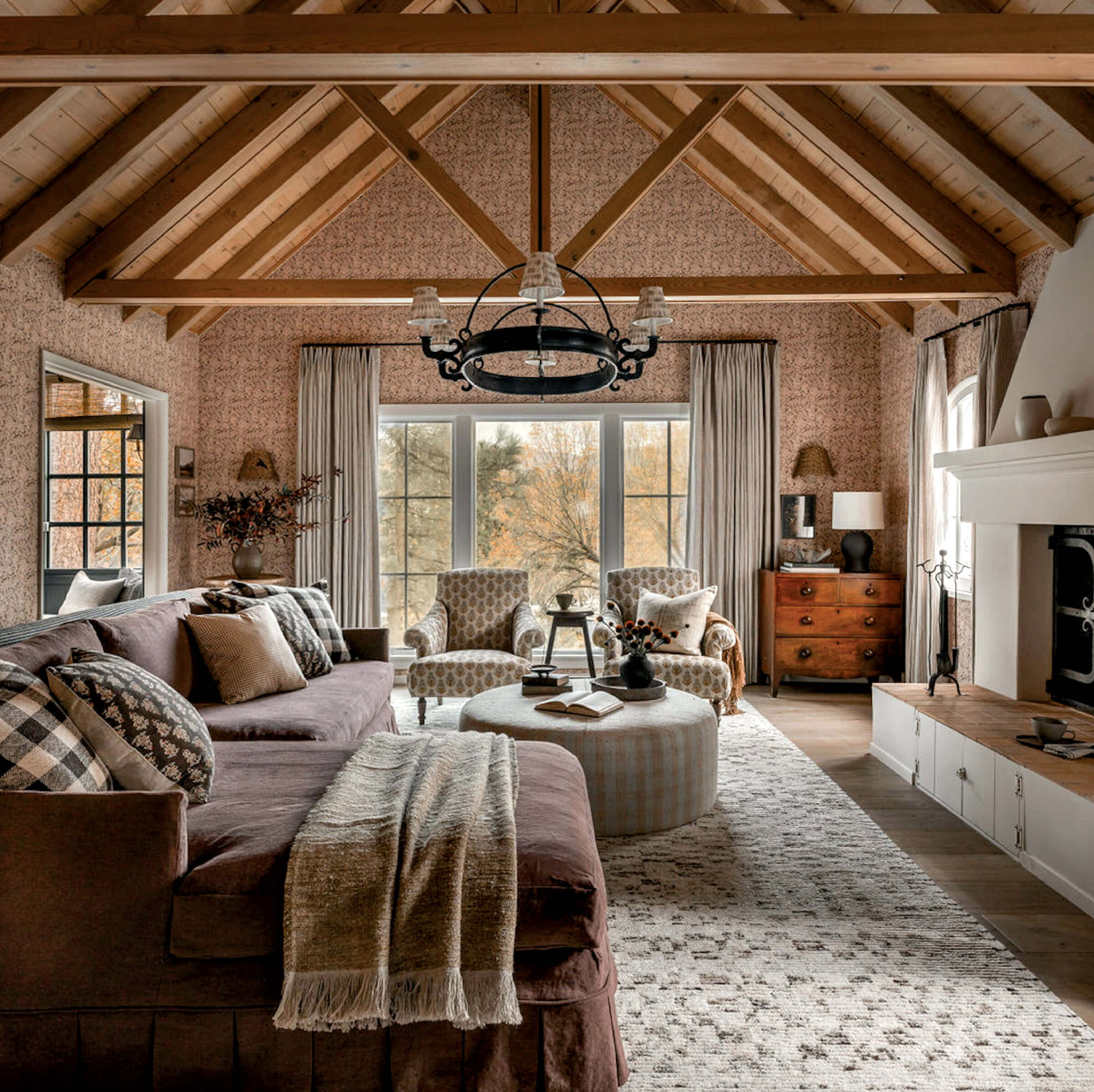 contemporary cool sitting room with vaulted ceiling