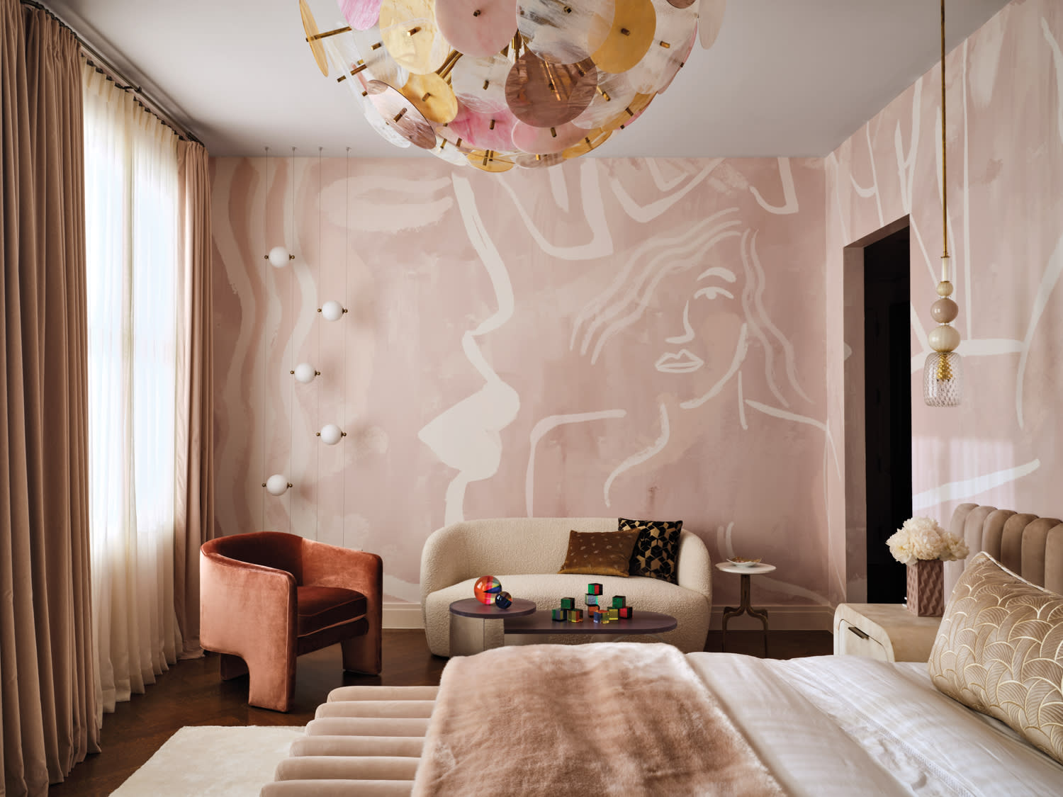 Gotham Glamour: The Sultry Penthouse With An Unmatched Style Factor ... - Gotham Penthouse Style