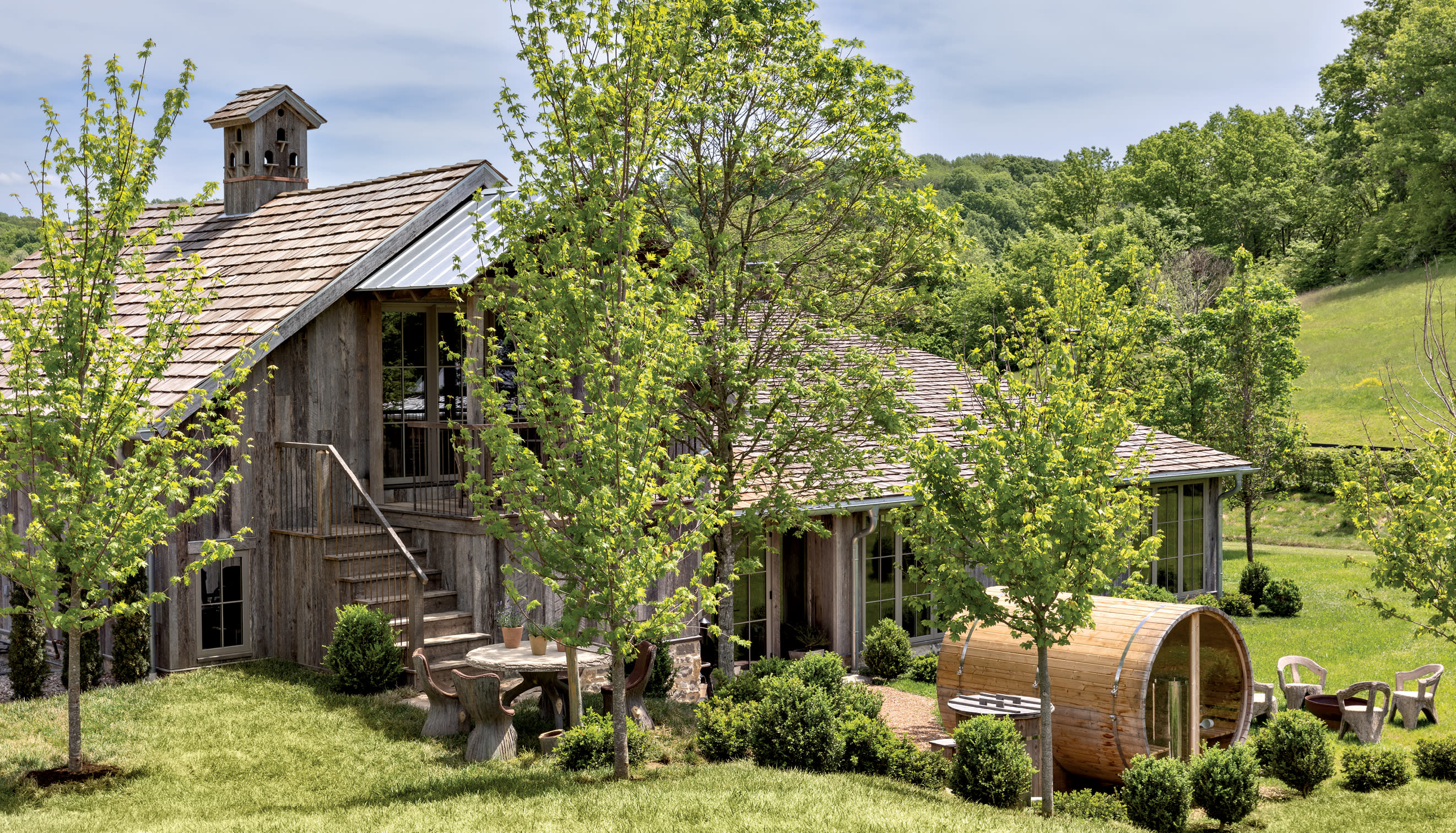 back exterior of a cabin in Tennessee