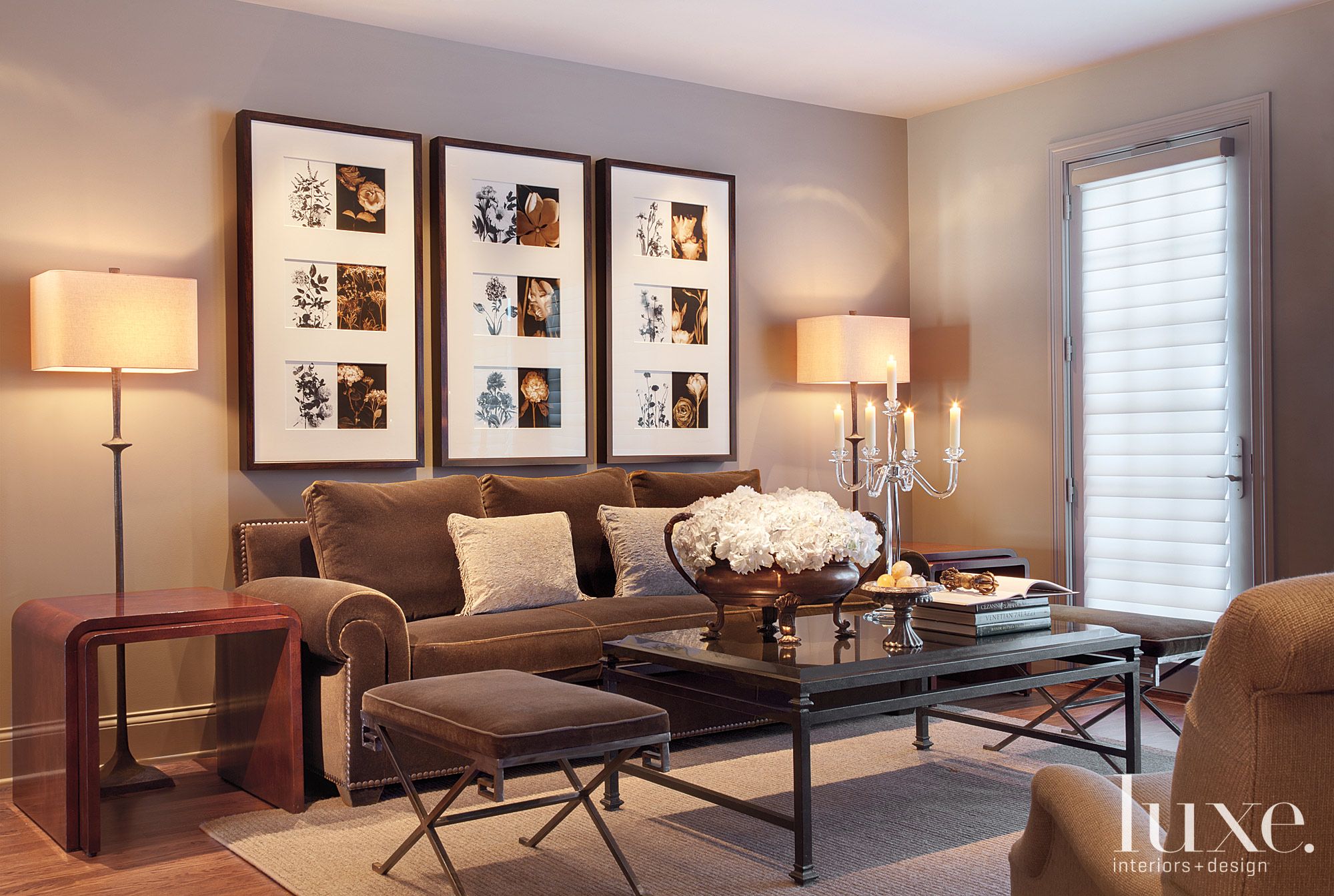 Neutral Living room with chocolate brown couch | LUXE Interiors + Design, image size:2000x1343