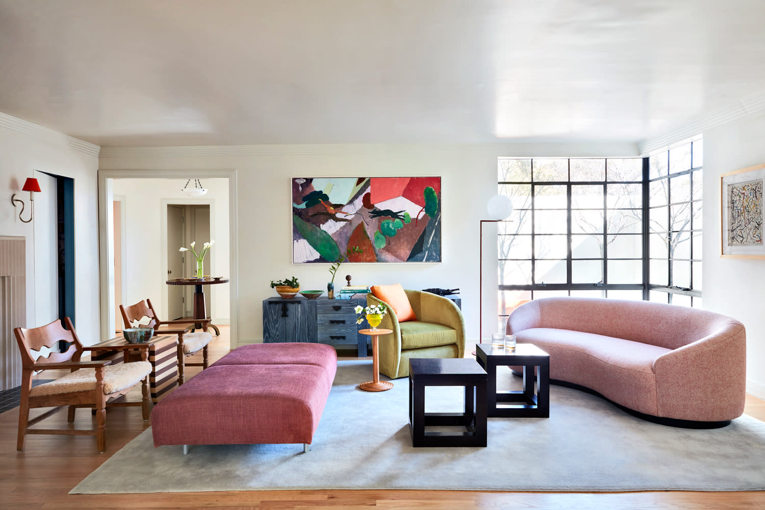 Art Deco-inspired living room 