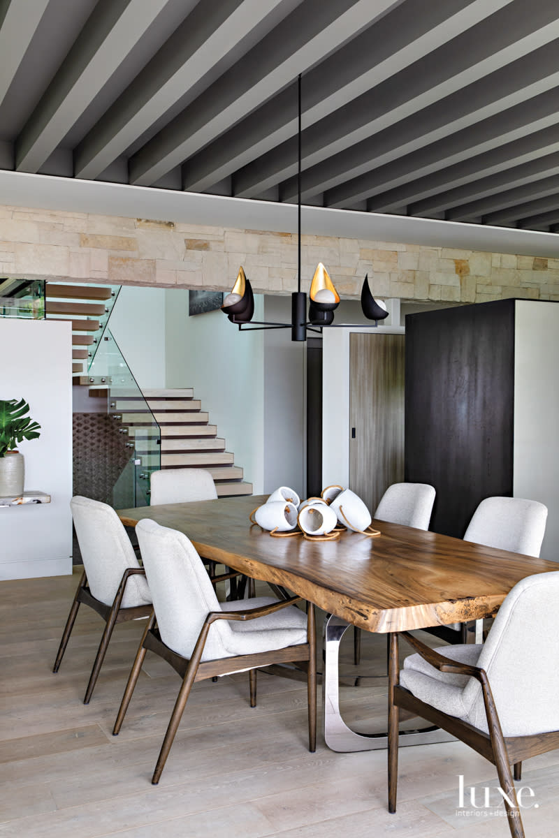 Laguna Beach dining area