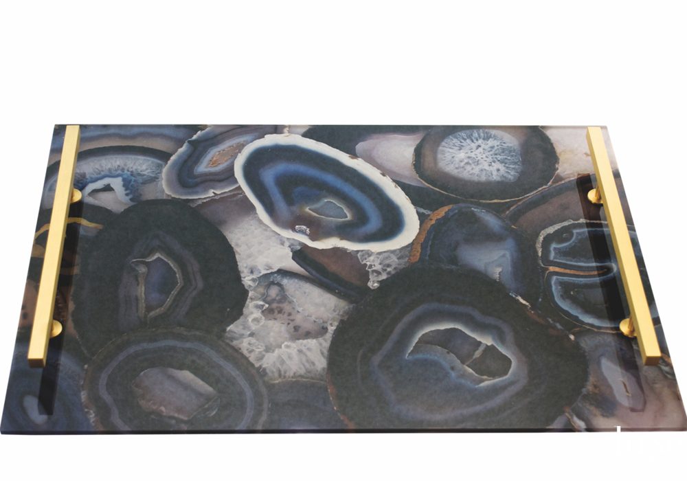 LX_COM14_KitchenBath_TimesTwoDesign-SleekAcrylicAgateTray-HIRES
