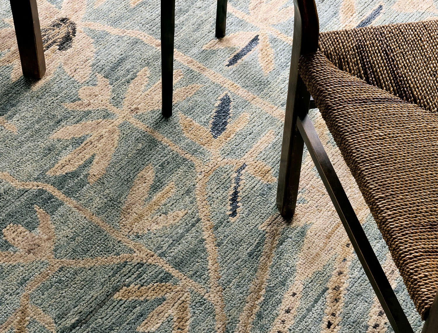Avis rug in Birch 