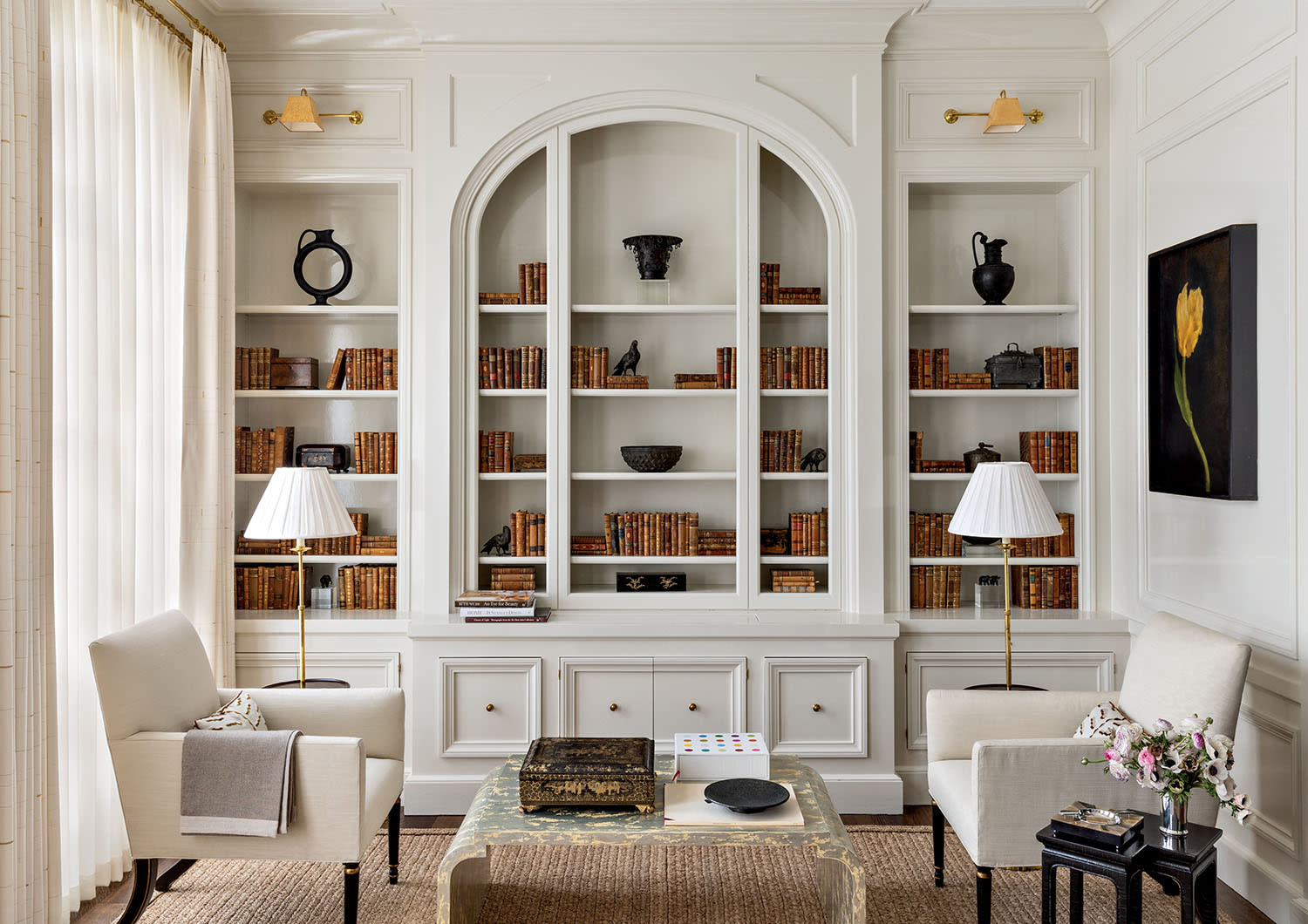 traditional meets contemporary living room with built-in shelves 