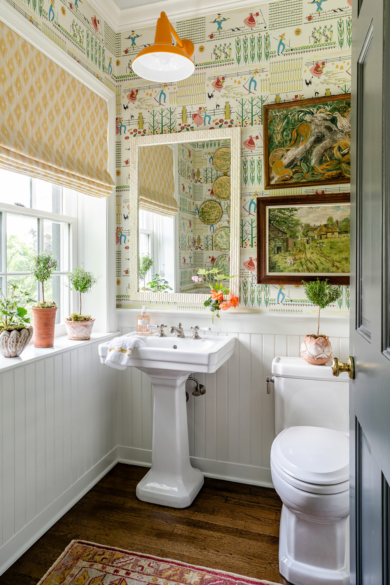 8 Maximalist Bathroom Designs Redefining ‘More Is More’ | Luxe ...