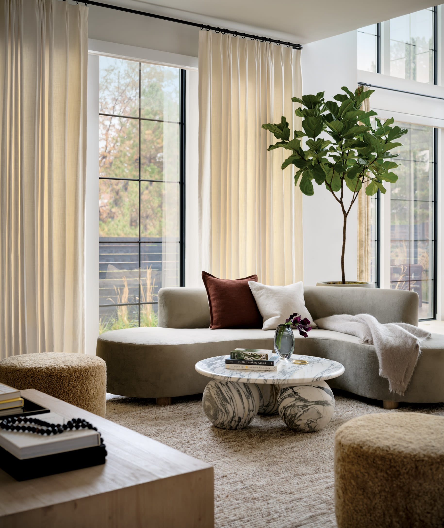 airy and contemporary living room