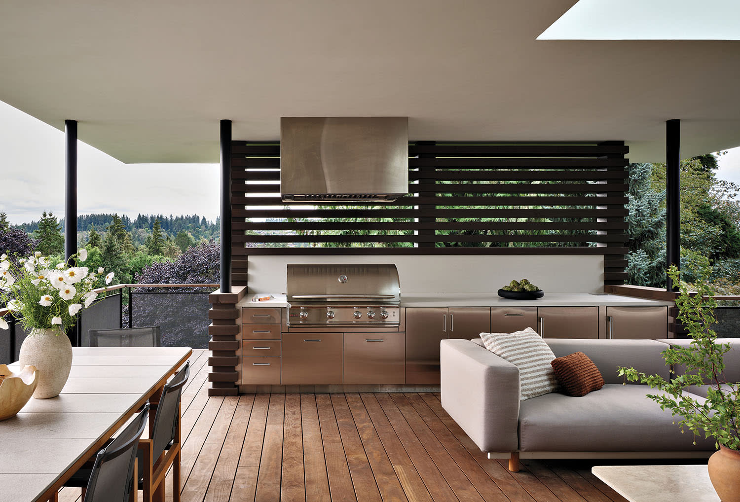 contemporary deck with an integrated kitchen system at a Washington home