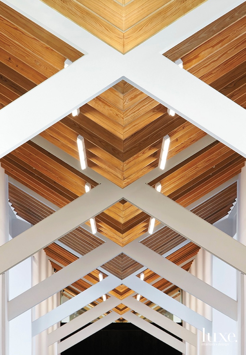 11 Items With Graphic Edge Inspired By This parrish art museum
