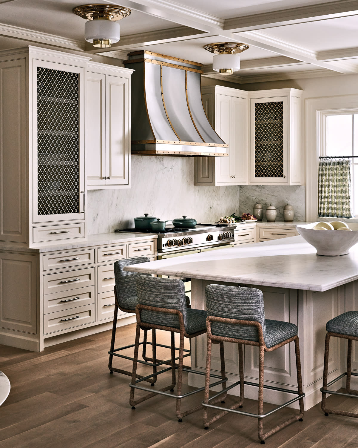 modern off-white kitchen