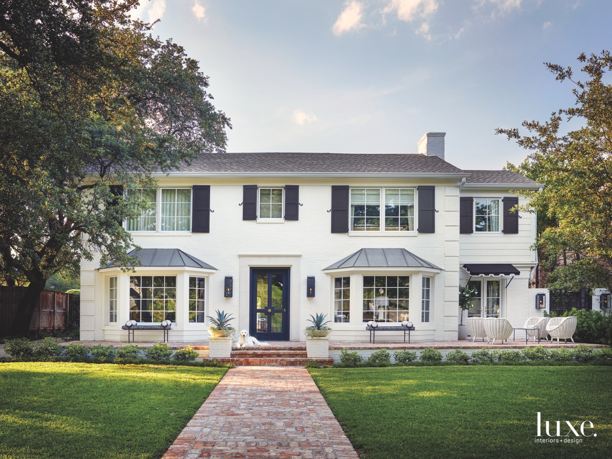 contemporary exterior entry landscape Dallas Home