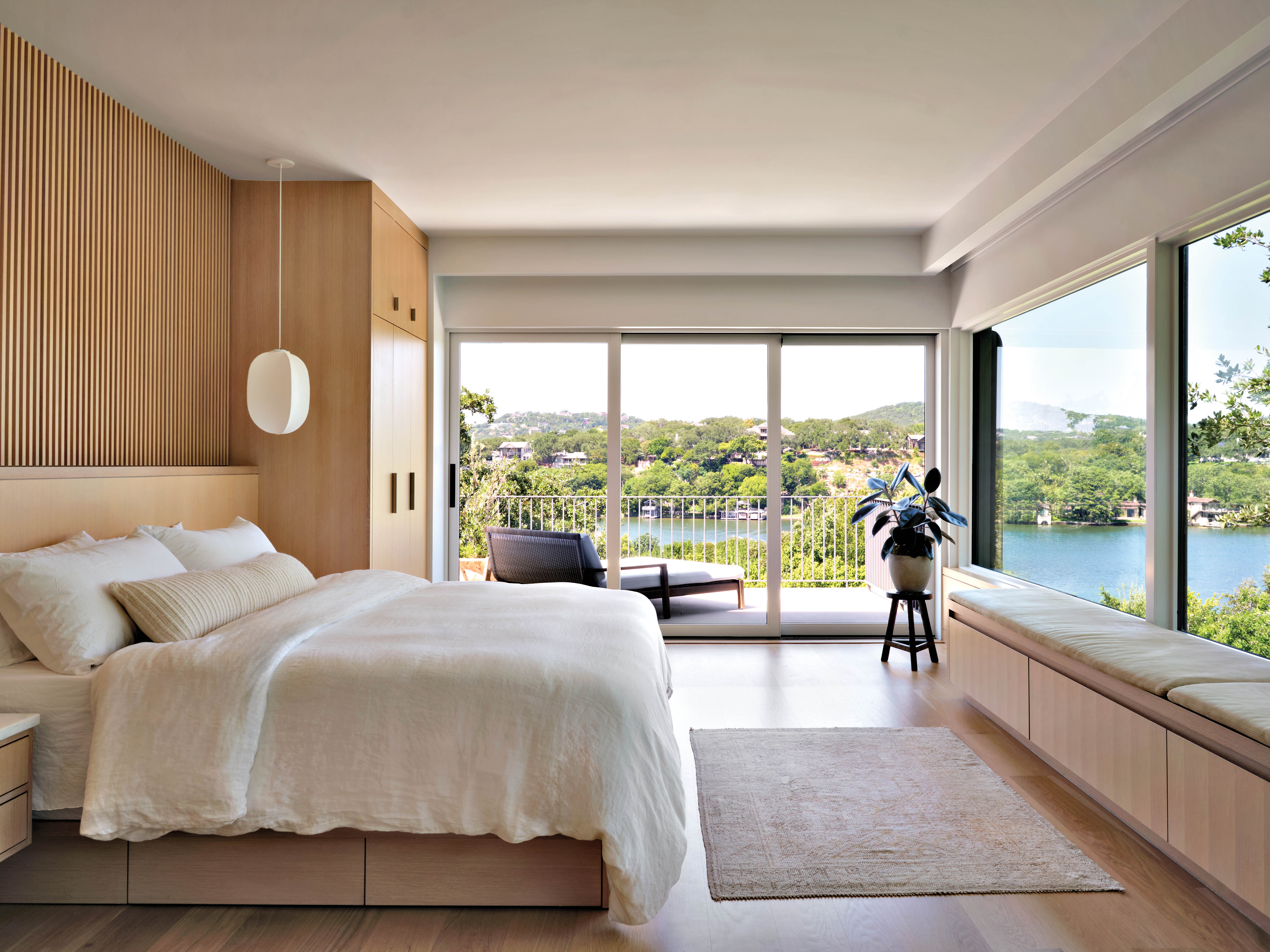 A Dated Lake Austin Home Gets A Welcomed Touch Of Flair | LUXE