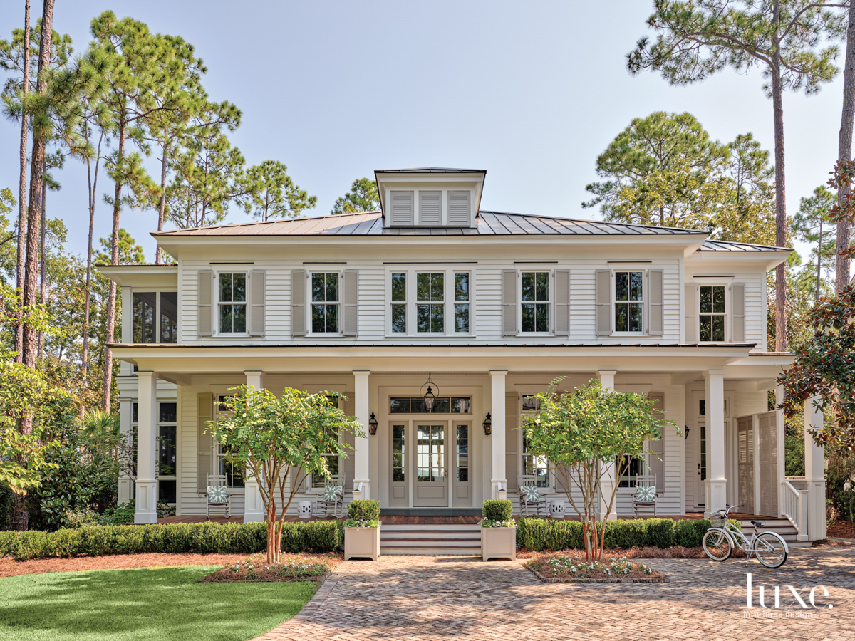 palmetto bluff river house white exterior