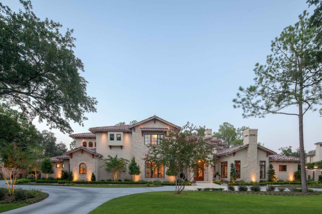 exterior home builder in Houston, texas