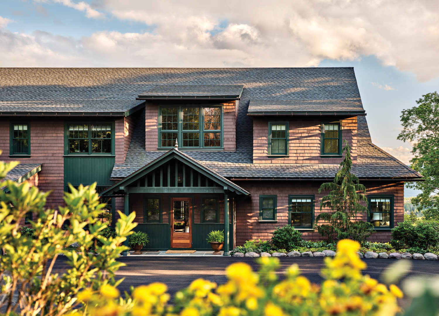 cedar shingles cover the exterior of this Catskills vacation home