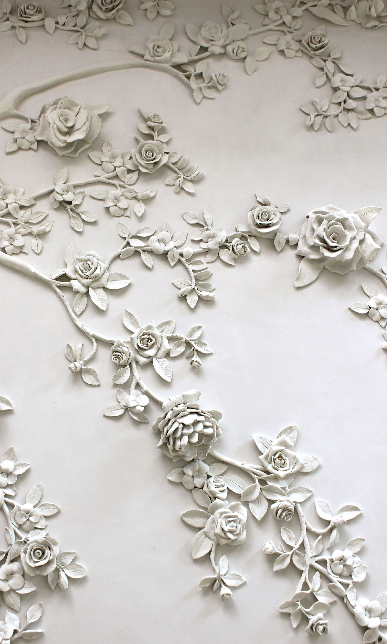 a vine-like romantic bas-relief by Segreto