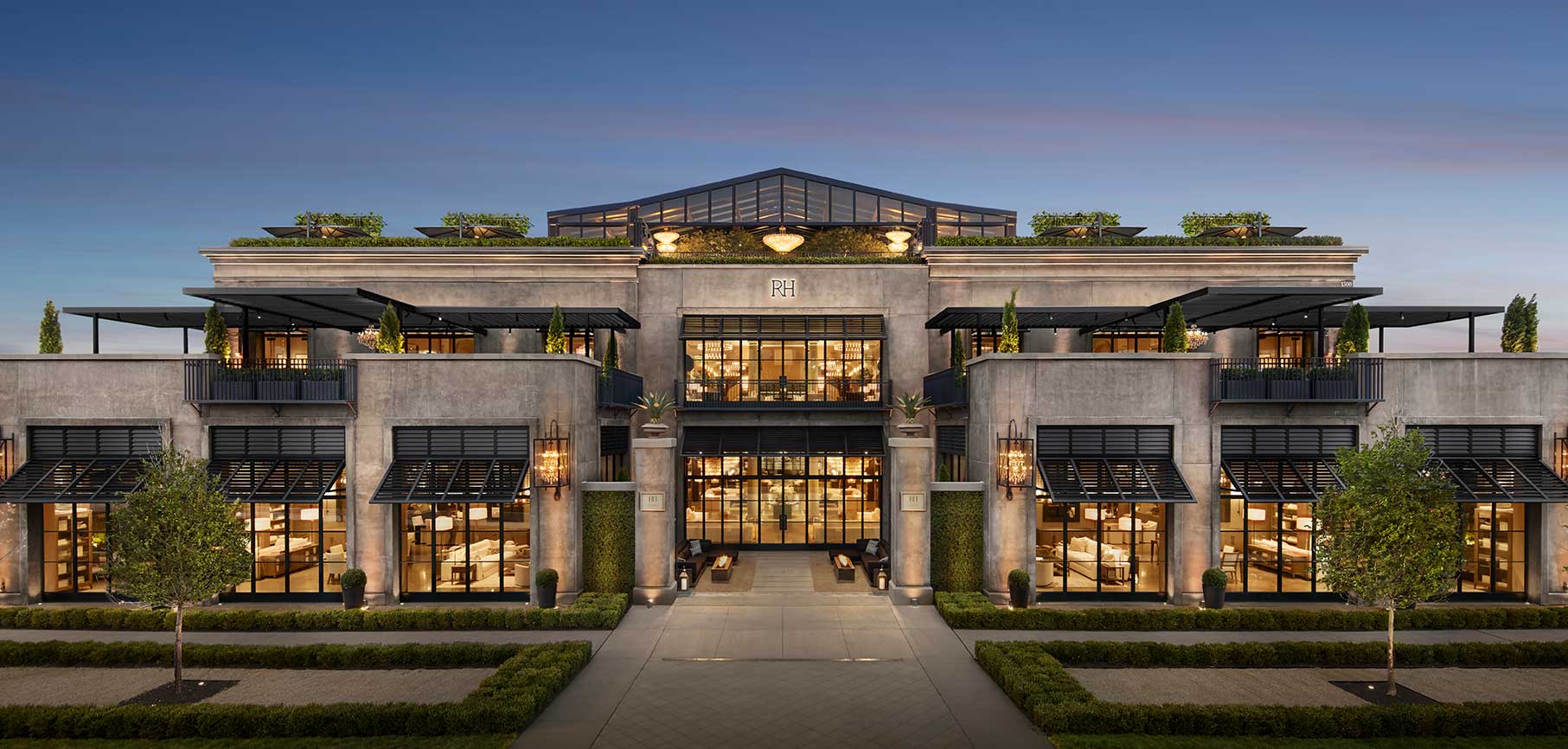 rh oak brook exterior