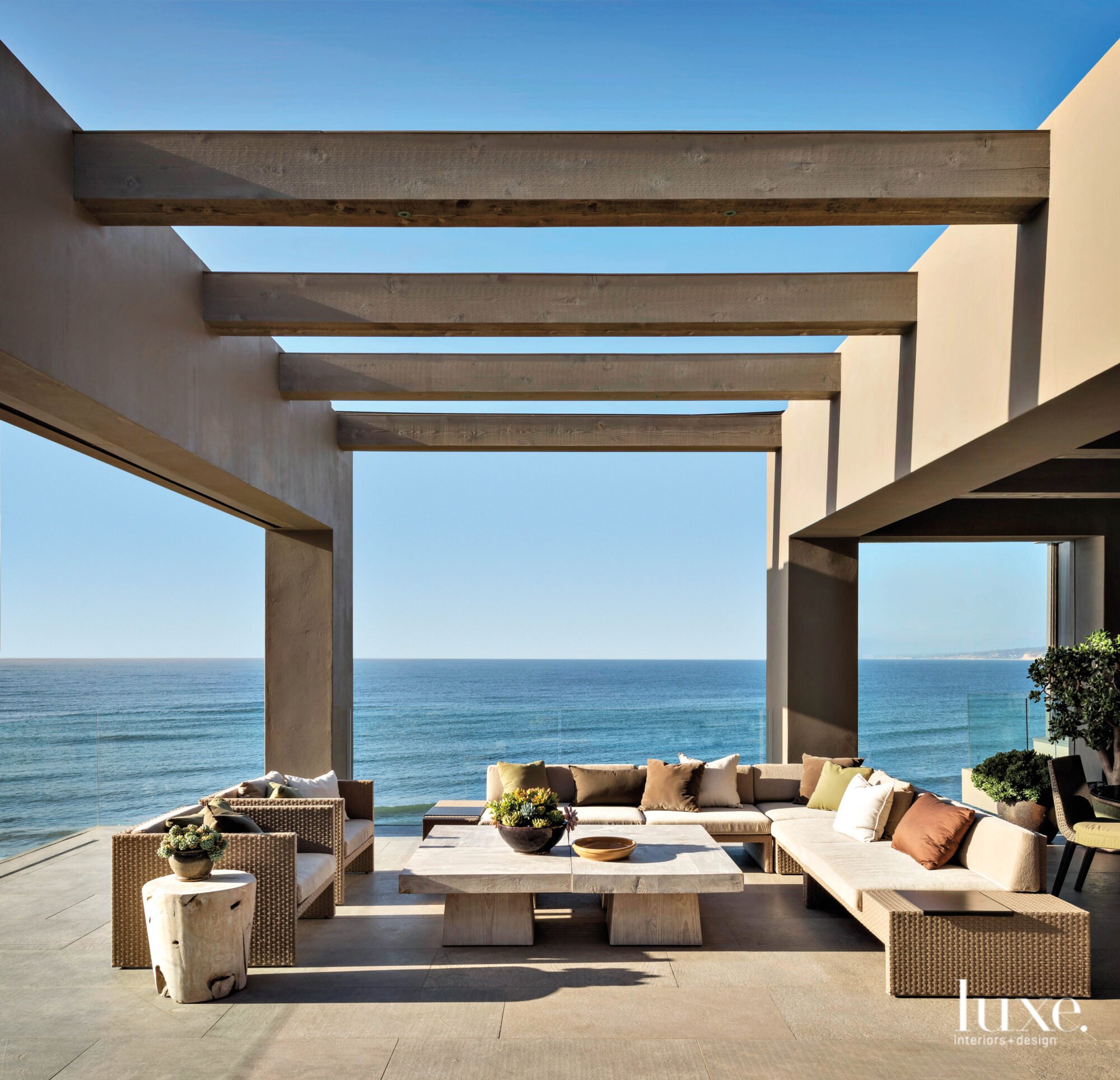 OUtdoor seating area with view to ocean