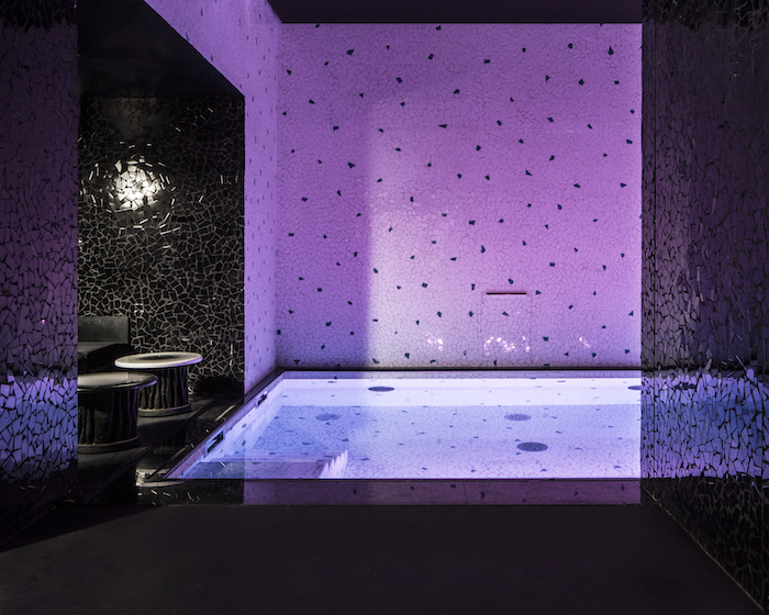 Les Bains