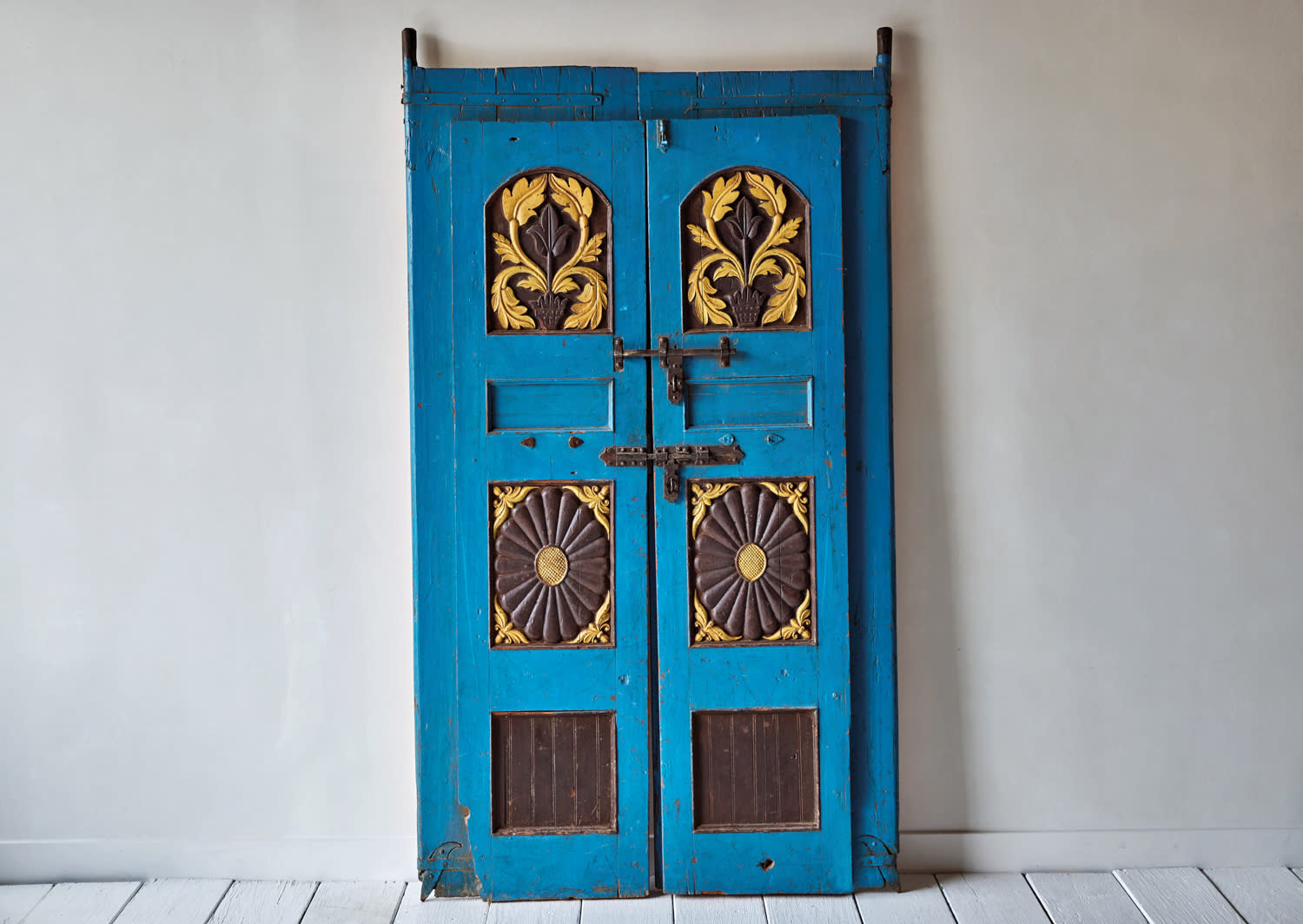 vintage carved entry door found by Todd Nickey and Amy Kehoe