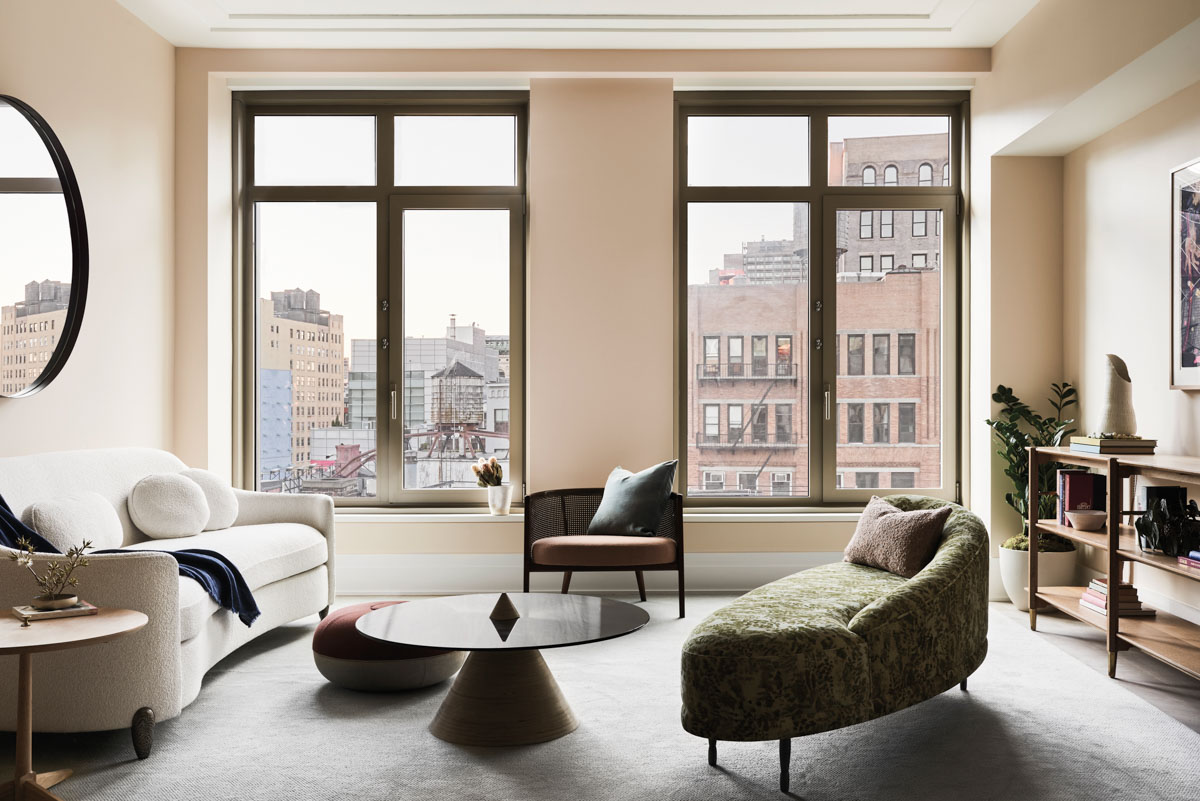 Apartment with city views and modern furnishings