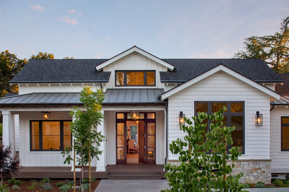 exterior of White House with wood panels on a Northern California home by De Mattei Construction