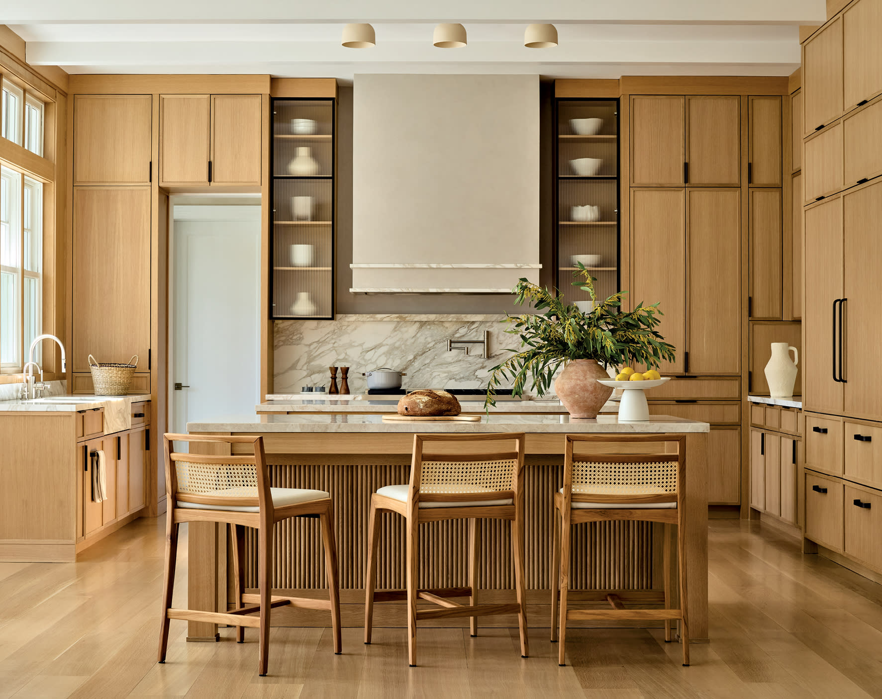 kitchen with oak cabinetry