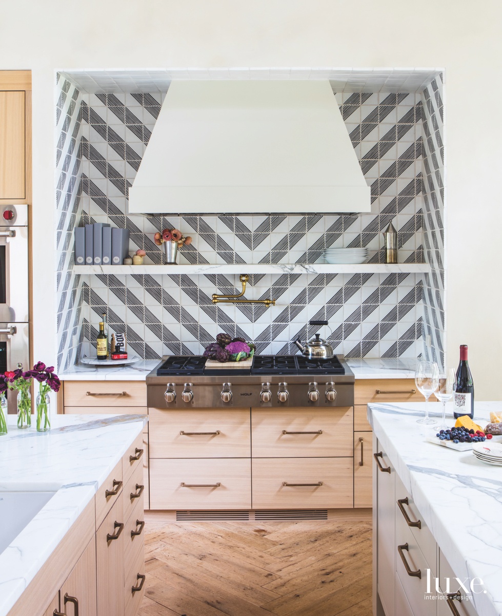 modern kitchen chevron graphite and white terra cotta tile backsplash