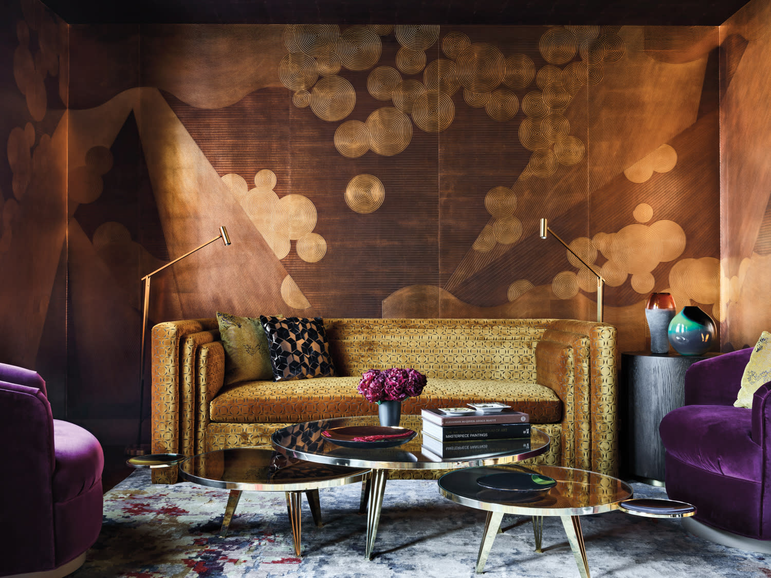 Gotham Glamour: The Sultry Penthouse With An Unmatched Style Factor - Gotham Penthouse Style