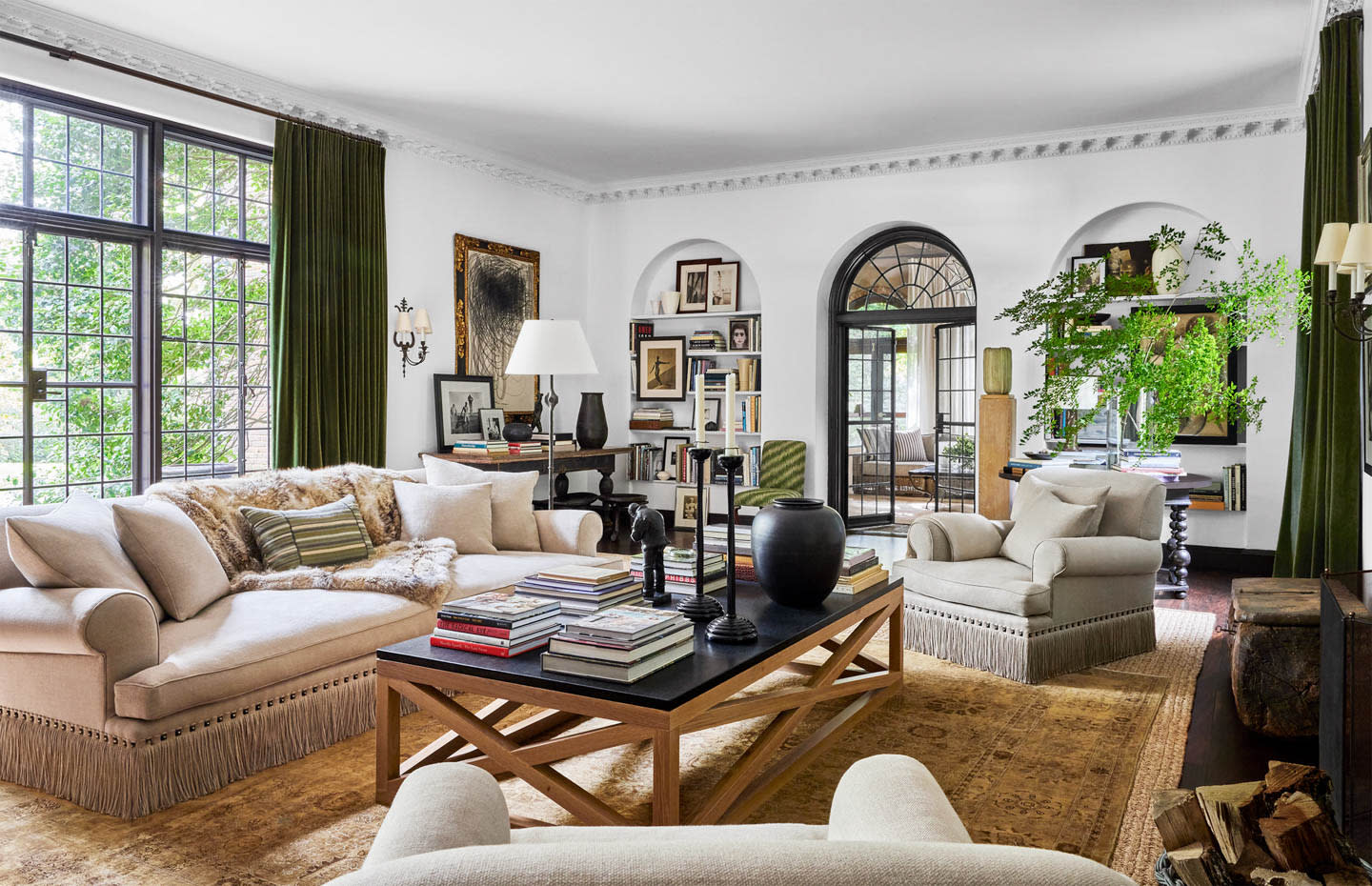 cozy living room designed by Alfredo Paredes