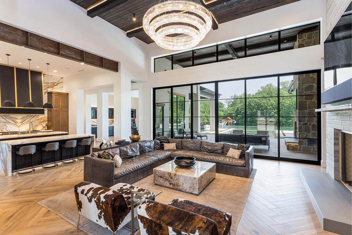 Lights Fantastic Pro Luxe Interiors + Design