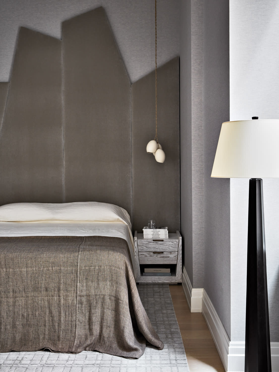 11 Dreamy Bedroom Lighting Ideas That Blend Style And Serenity | LUXE