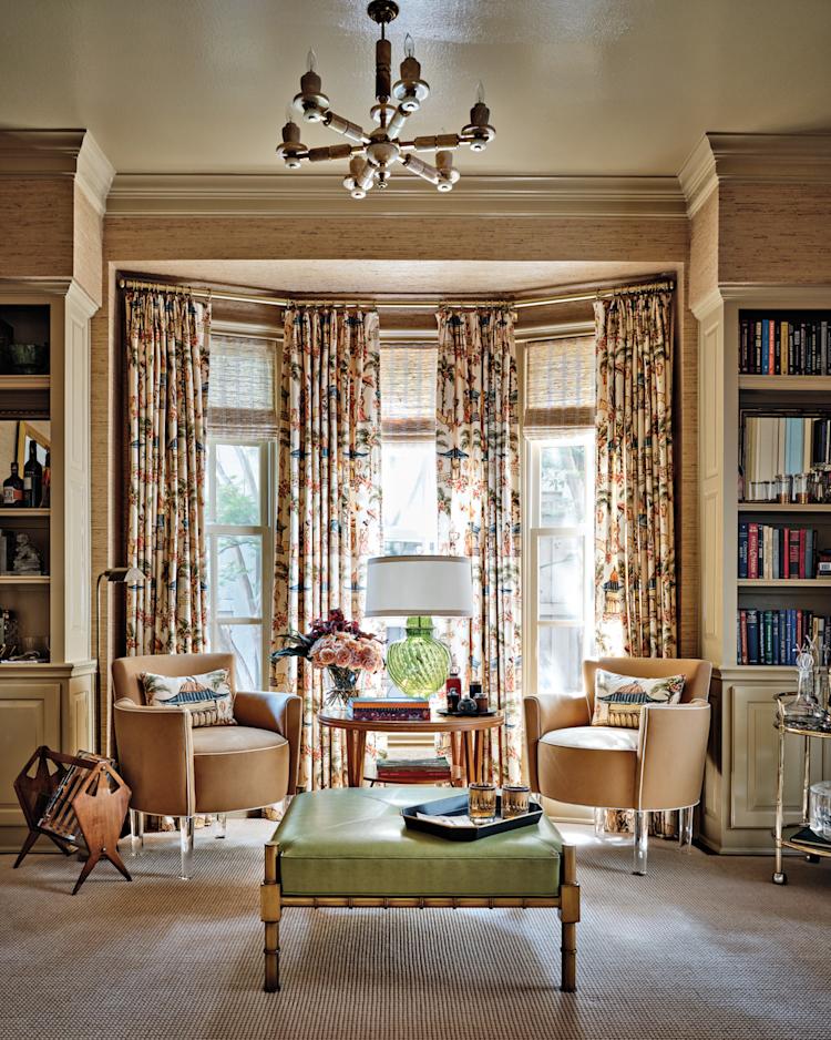 Step Inside A Dallas House That’s All About A Graceful Mix | LUXE ...