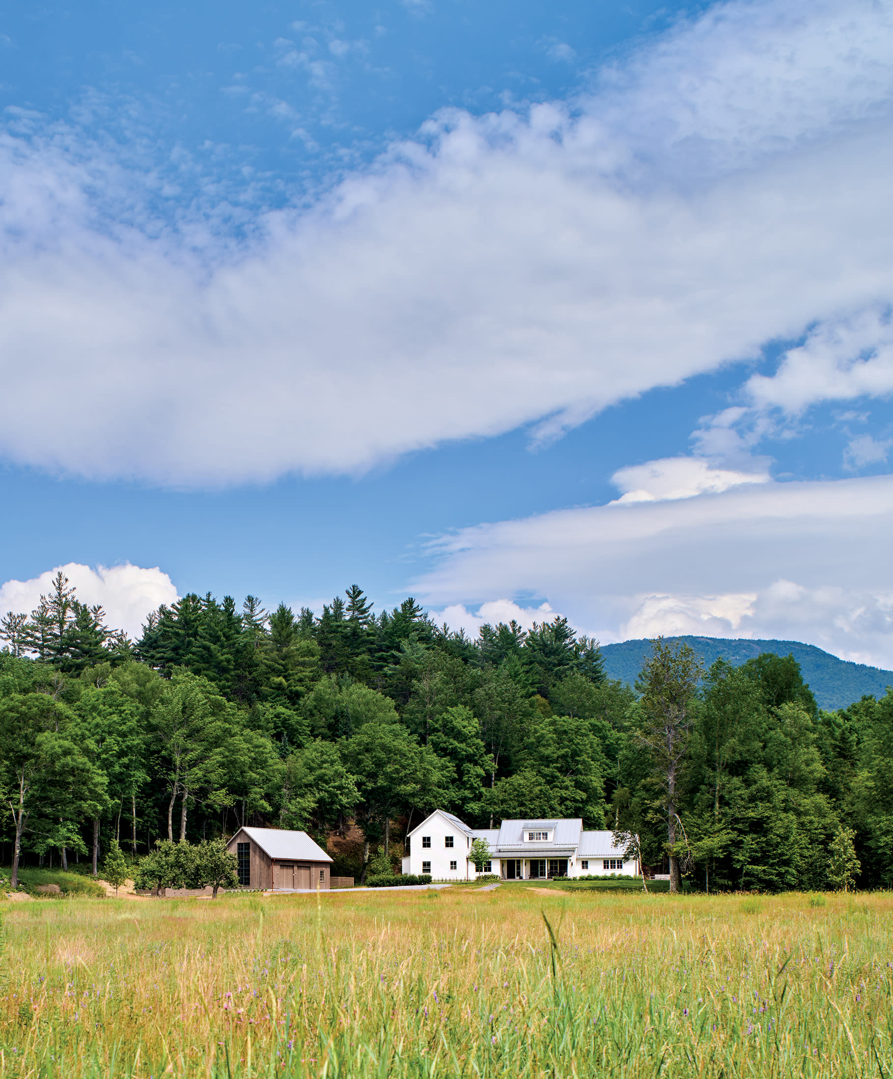 exterior of a mountain home in upstate New York by Studio McGrath