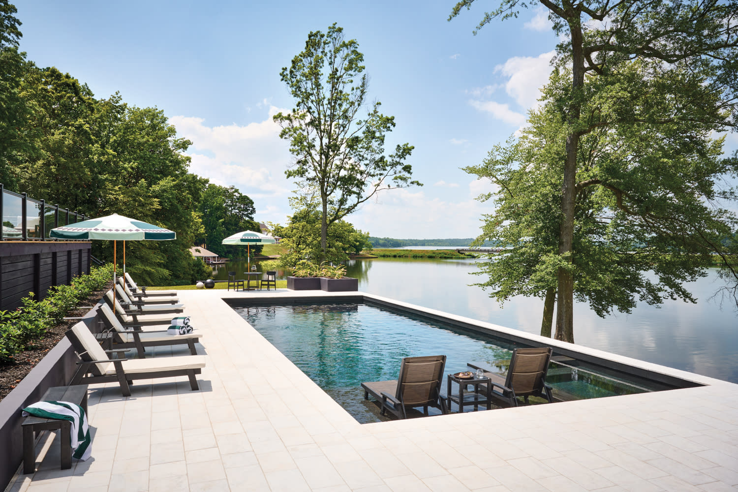 pool deck of a Macon, Georgia home on the lake