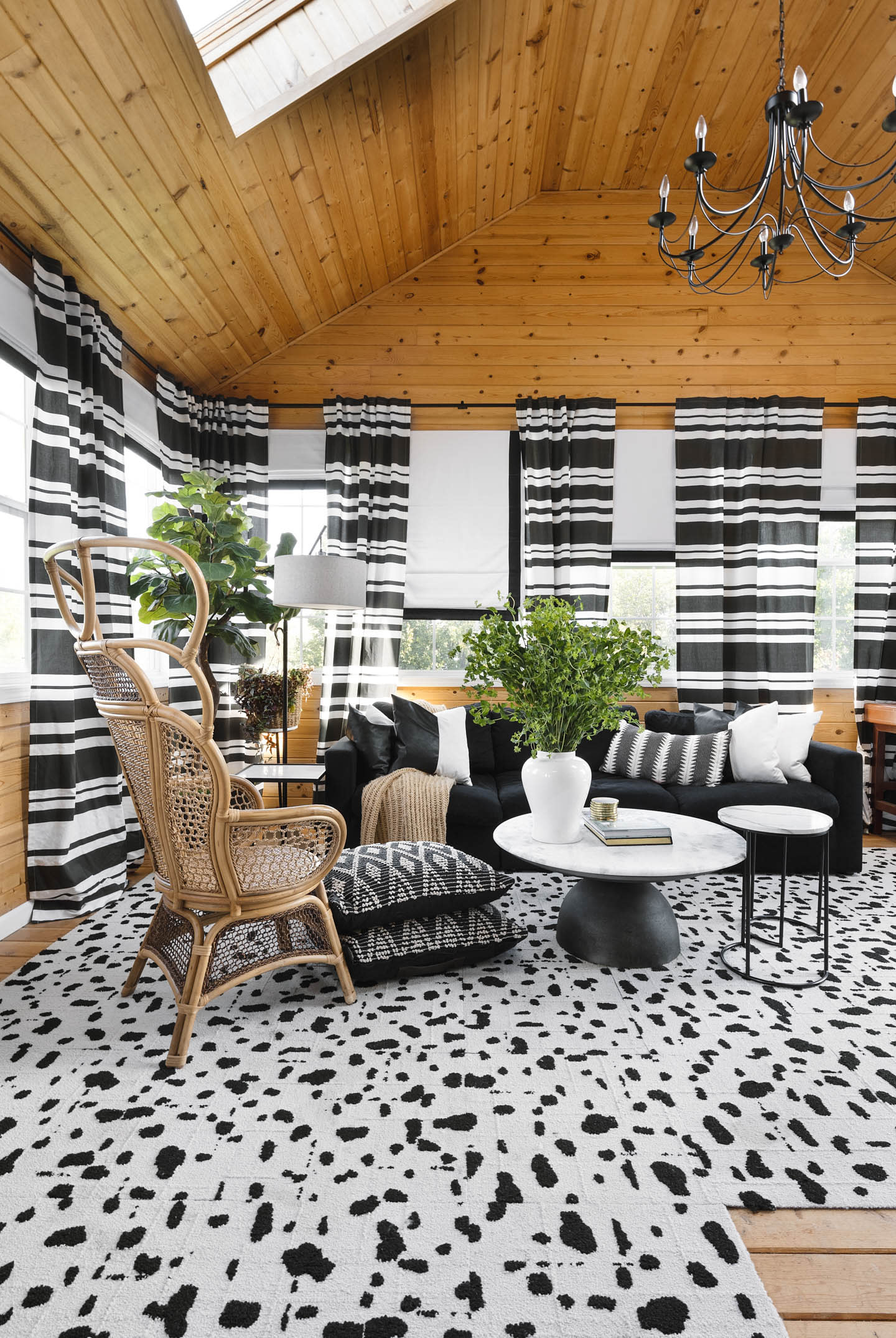 2025 Paint Color Trends: See The Year's Most Popular Palettes | Luxe ...