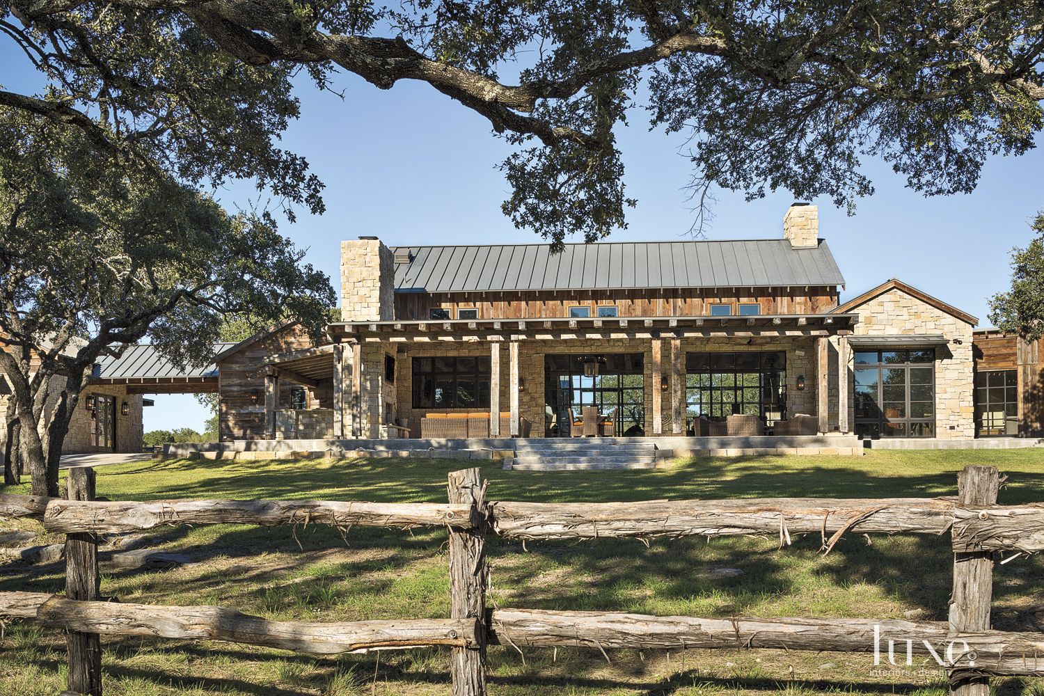 A Rustic, Barn-Style Retreat in Texas Hill Country | LUXE Interiors + Design, image size:1500x1000
