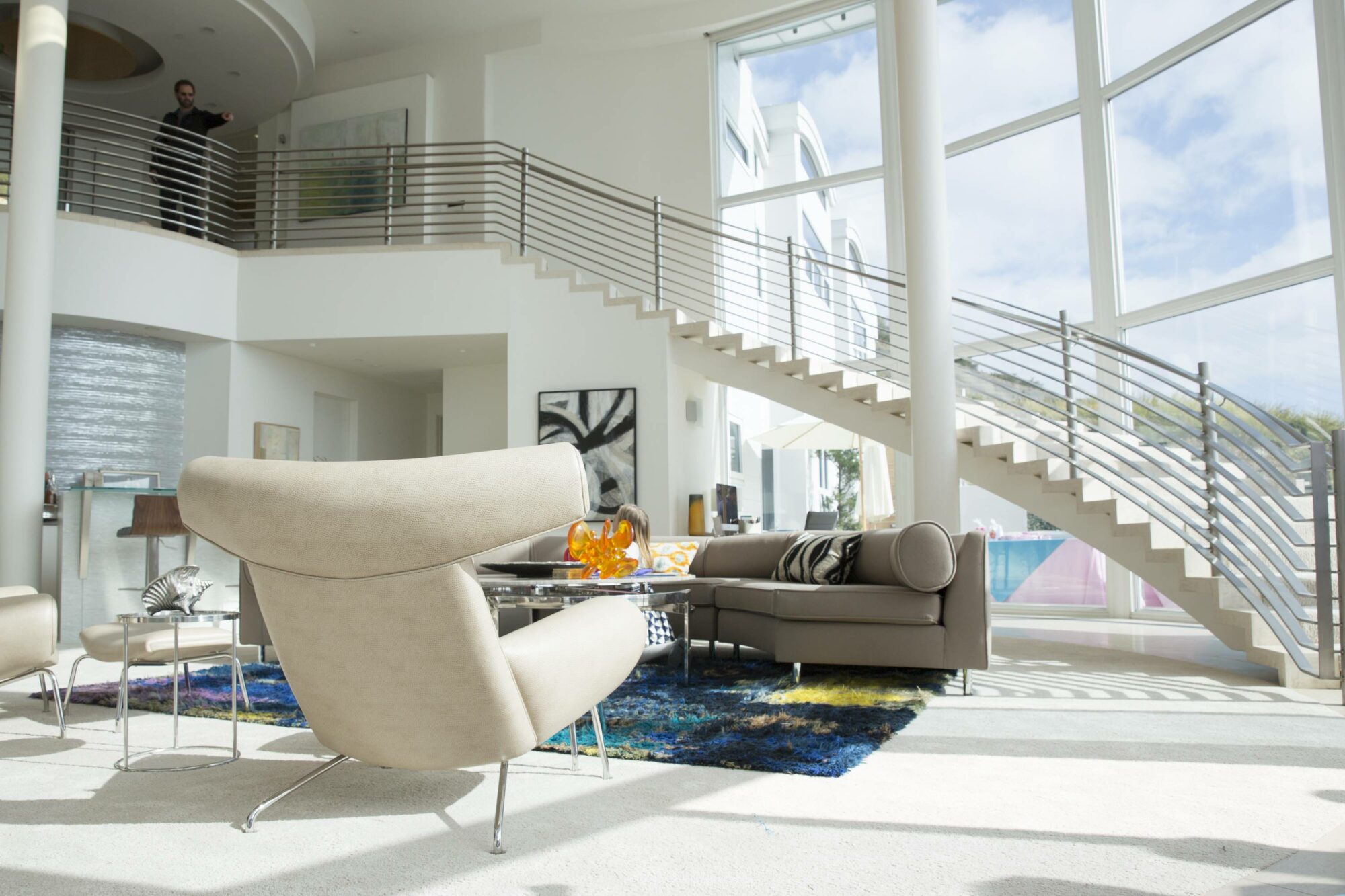 Walk Into The TV Through The 2017 Emmy-Nominated Homes