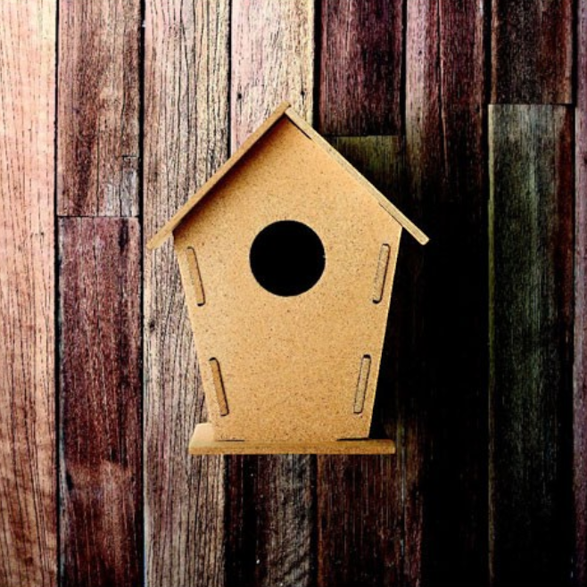 PDP - woohousewoodenbirdhouse square original background