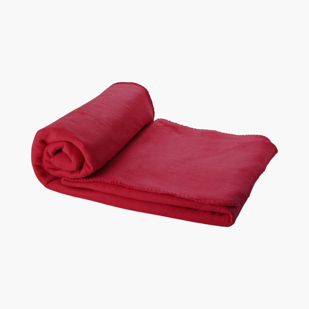 PDP - huggyfleeceplaidblanketwithcarrypouch square #F8F8F8 background