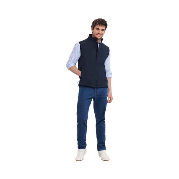 PDP - russellmensoftshellgilet square #00000000 background