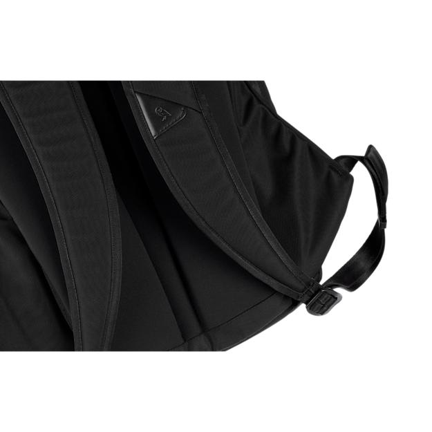 PDP - bellroyclassic16computerbackpack square #00000000 background