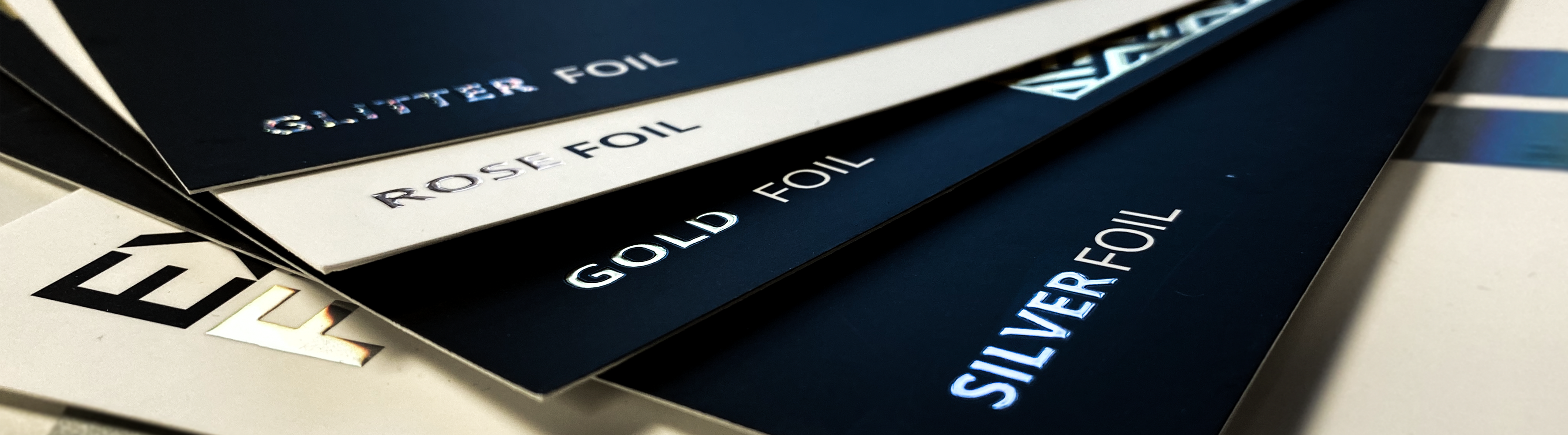 8 Inspiring Flyer Designs with Exclusive Foil Finishes