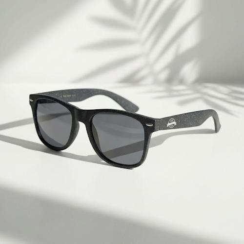 malibuecowheatstrawsunglasses - context_shot