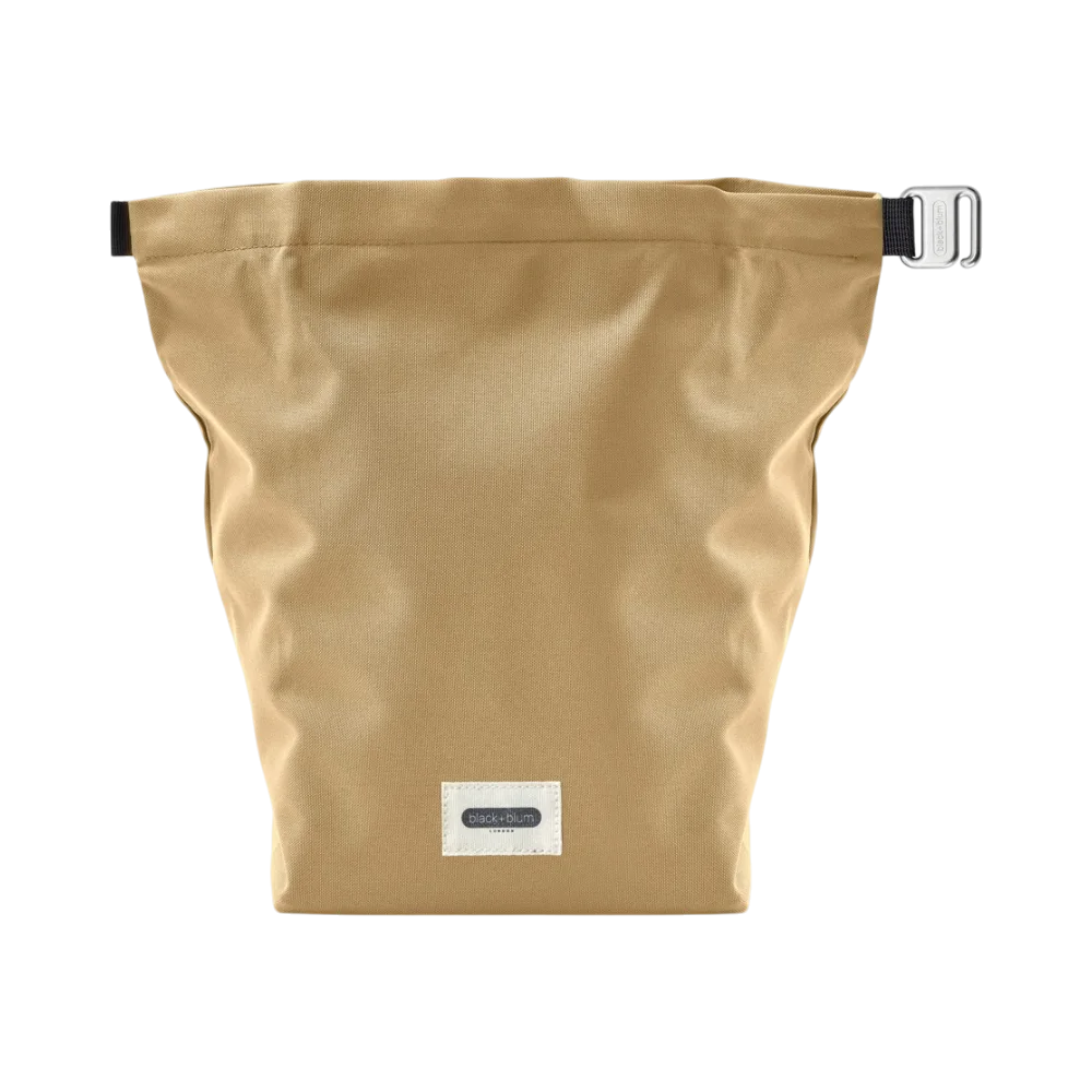 PDP - blackblum67linsulatedlunchcoolerbag square #00000000 background