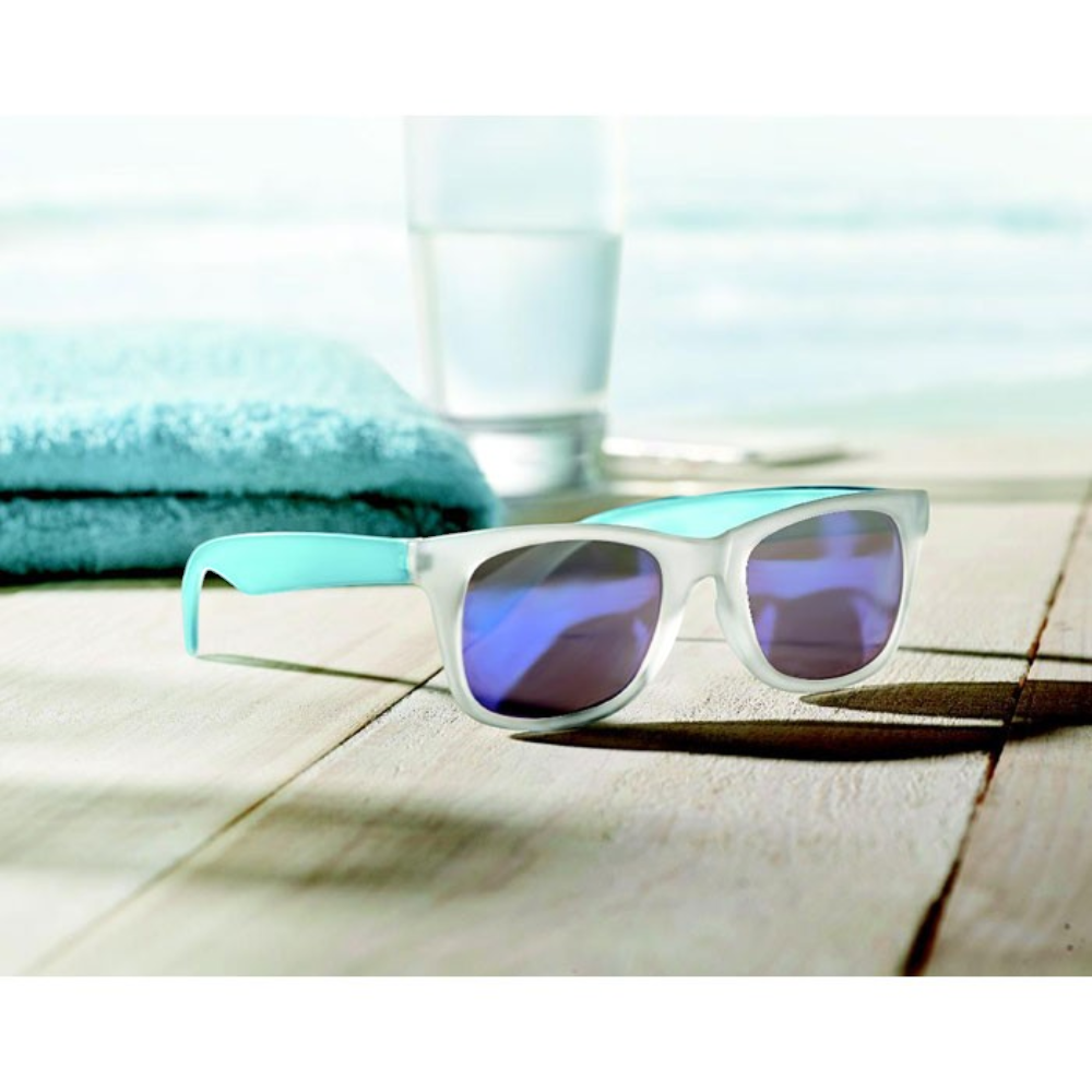 PDP - americatouchsunglasseswithmirroredlense square original background