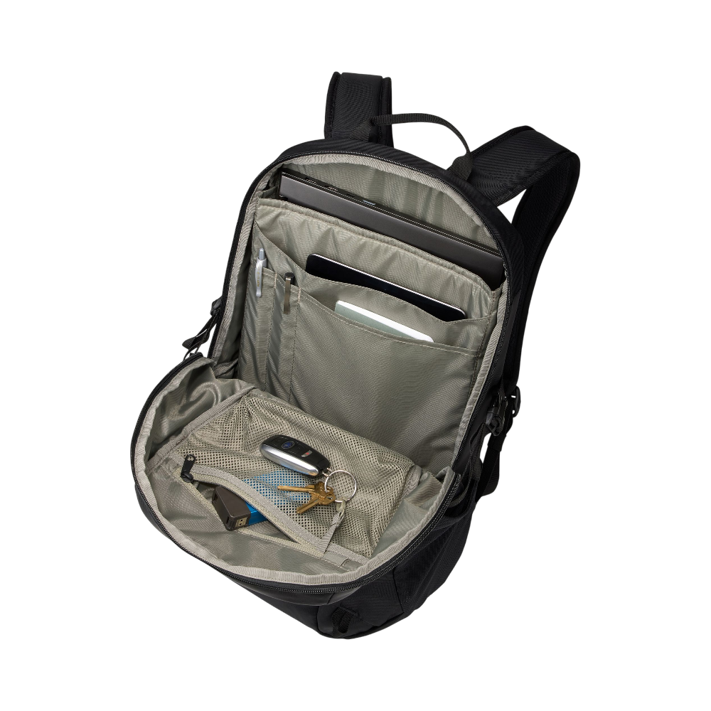 PDP - thuleenroutebackpack21l square #00000000 background