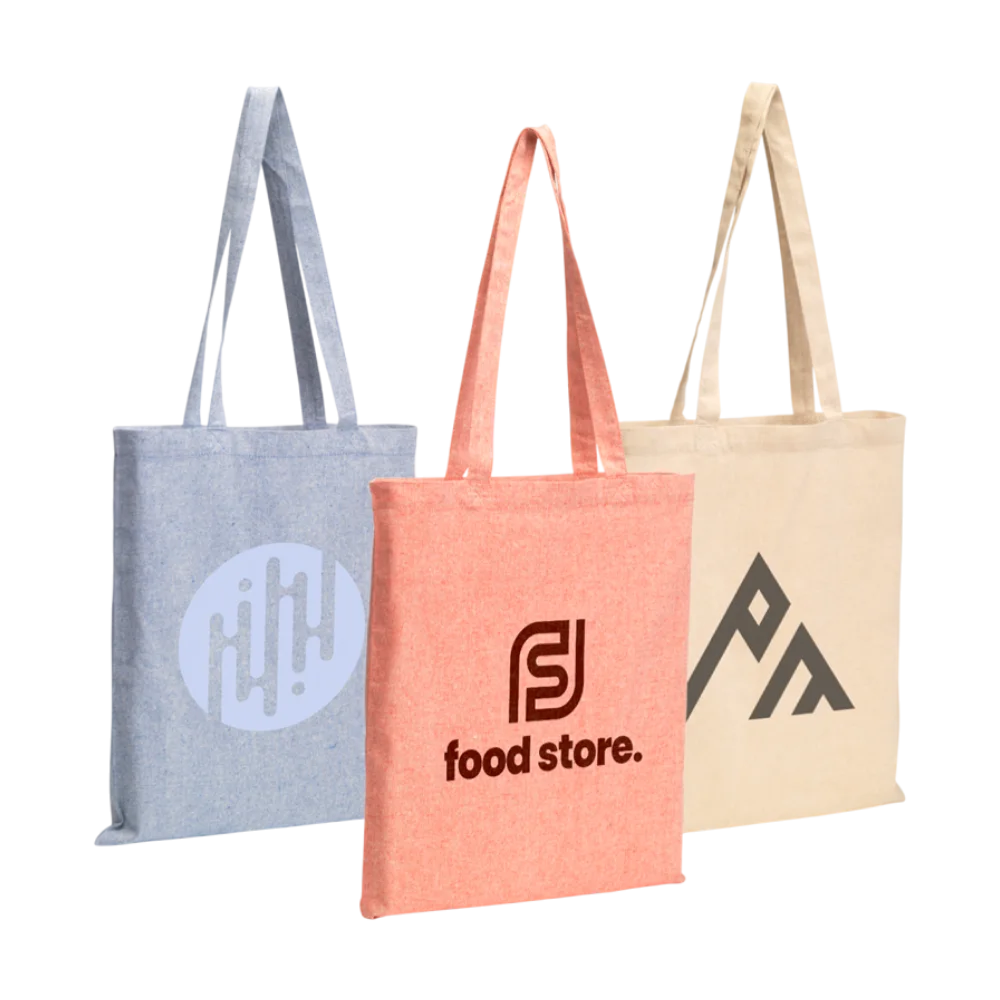 Tre borse shopper in cotone riciclato blu, corallo e beige con logo personalizzato