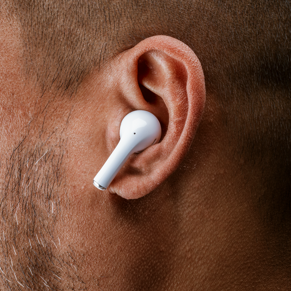 219. olafrcswirelessearbuds Photo 3