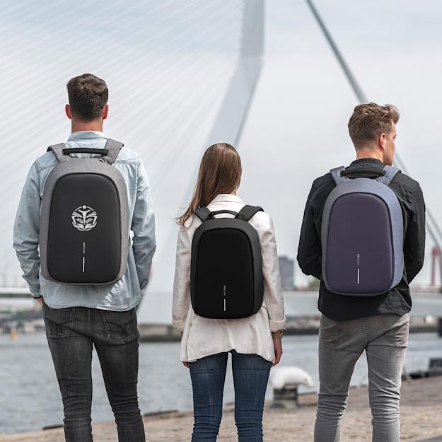 xl bobby backpack PDP2